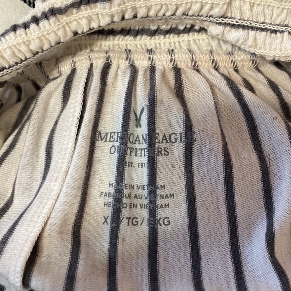 2 American Eagle Off the Shoulder Striped Tshirts - Picture 8 of 8